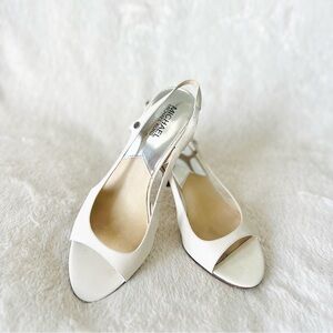 Michael Kors New Vanilla Zoe Slingback Heels